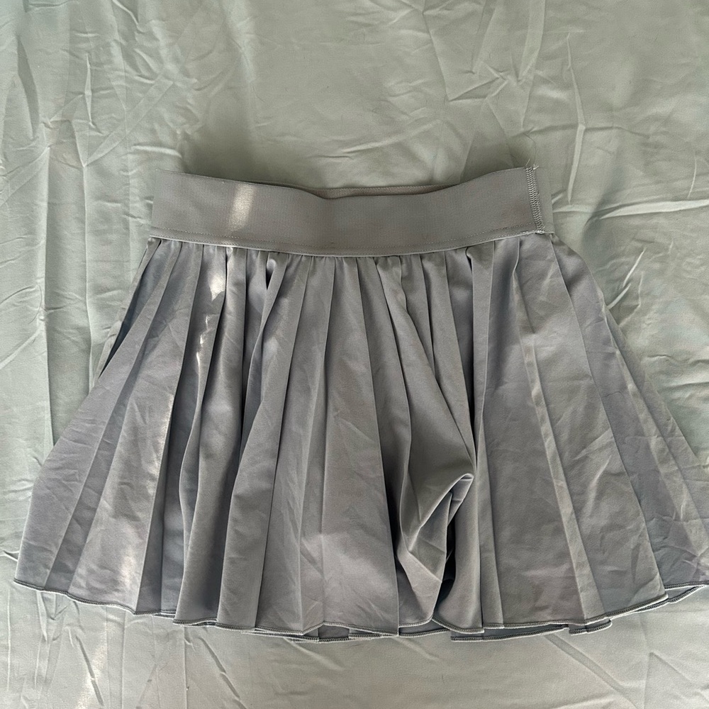 aritzia tennis skirt